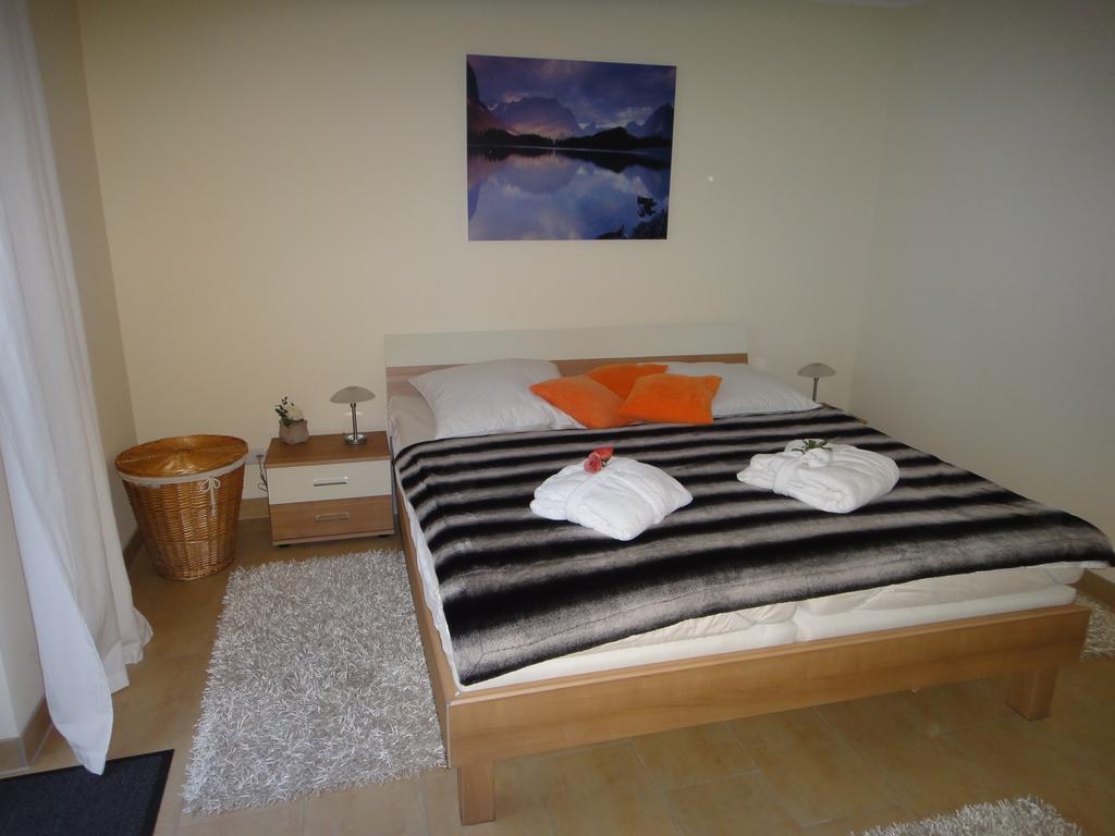 Fewo31, Exklusive Apartments, 2 Minuten Vom Strand Und Alten Strom Rostock